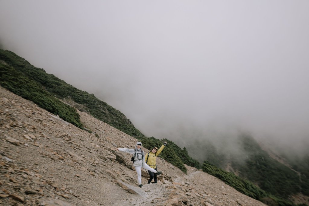 露營日記-單攻玉山主峰